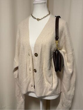 UO Cozy Cream V-Neck Button Cardigan